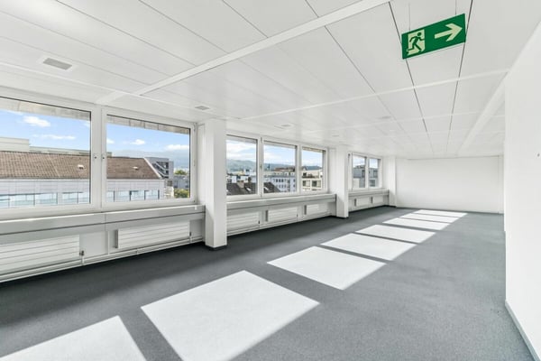 Repräsentative Bürofläche im 4. Obergeschoss in Zürich-Altstetten 7