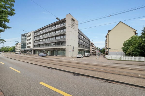 Vielseitig nutzbare Bürofläche an der Badenerstrasse in Zürich-Altstetten 2