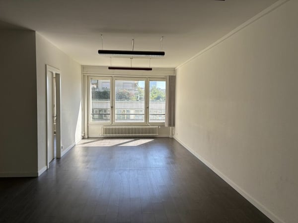Bureau spacieux et lumineux de 175 m² - conditions flexibles 1