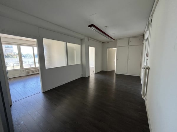 Bureau spacieux et lumineux de 175 m² - conditions flexibles 3