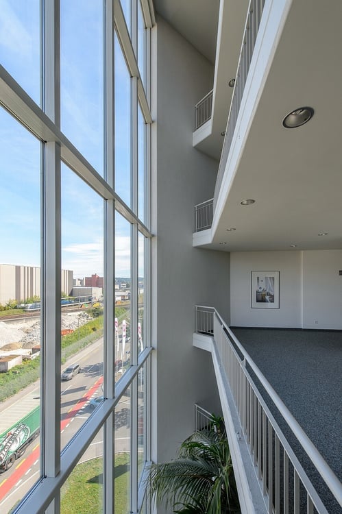 Gut erschlossene Bürofläche im 5. OG zu vermieten 4