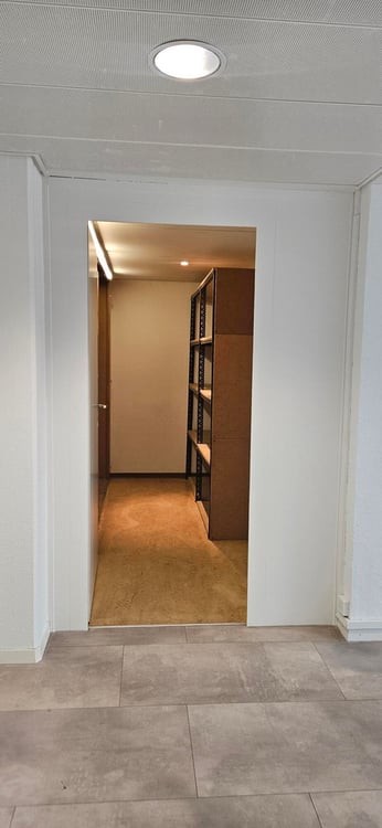 Büroraum mit Archiv 10m2 6