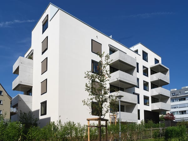 Moderne 2.5-Zimmerwohnung im 1. OG nach Vereinbarung zu vermieten 1