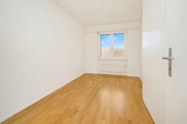 1.5-Zimmer-Wohnung mit Aussicht zu vermieten 4