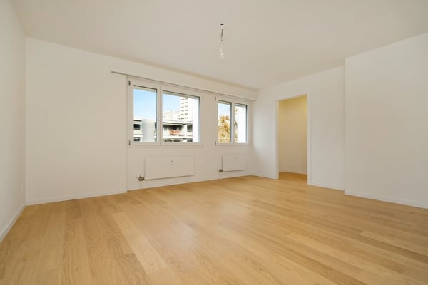 Grosszügige 2.5-Zimmer-Wohnung 5