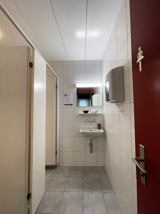 Büro's in unterschiedlichen Grössen mit Parkplätzen in Winterthur (Quartier Grüze/Seen) 10