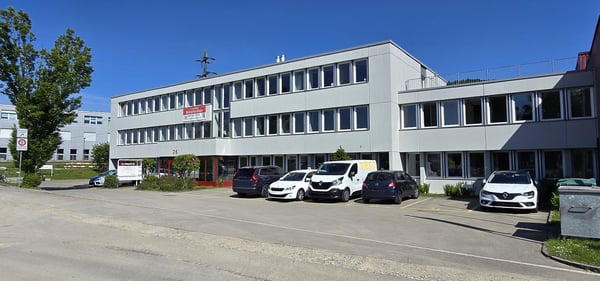 Büro's in unterschiedlichen Grössen mit Parkplätzen in Winterthur (Quartier Grüze/Seen) 2