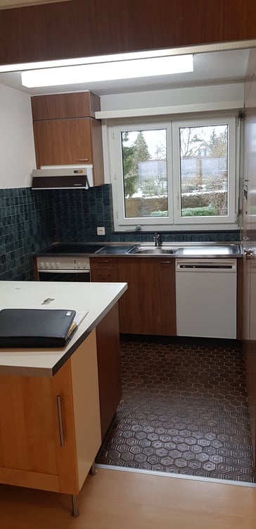 Grosszügige Wohnung an ruhiger Lage 5