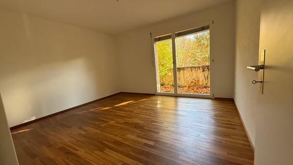 Grosszügige 1.5-Zimmer-Hochparterre-Wohnung mit Garten in Chur 6