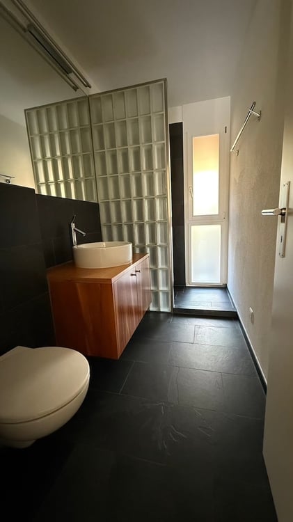 Grosszügige 1.5-Zimmer-Hochparterre-Wohnung mit Garten in Chur 7