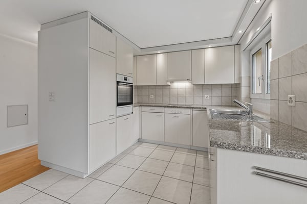 Helle 1.5-Zimmer-Gartenwohnung mit ansprechendem Grundriss in Rotmonten 5