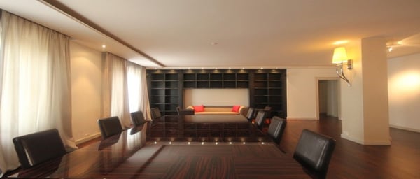 Appartement de prestige, moderne et lumineux, dans immeuble historique de l'hypercentre de Genève 3