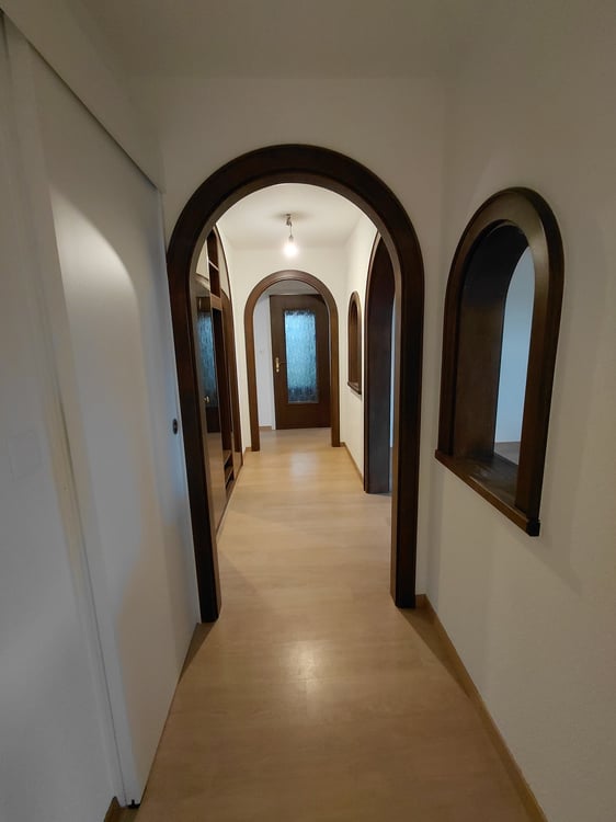 Charmante 1.5-Zimmer-Wohnung mit Wintergarten in Merlischachen 2