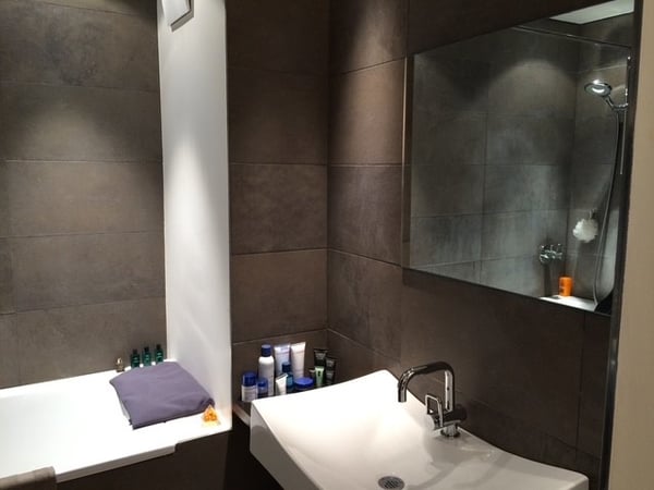 Magnifique appartement de 1.5 pièces avec balcon au cœur de La Chaux-de-Fonds 4