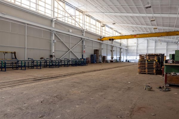 Commerce/Industrie à Aigle 3