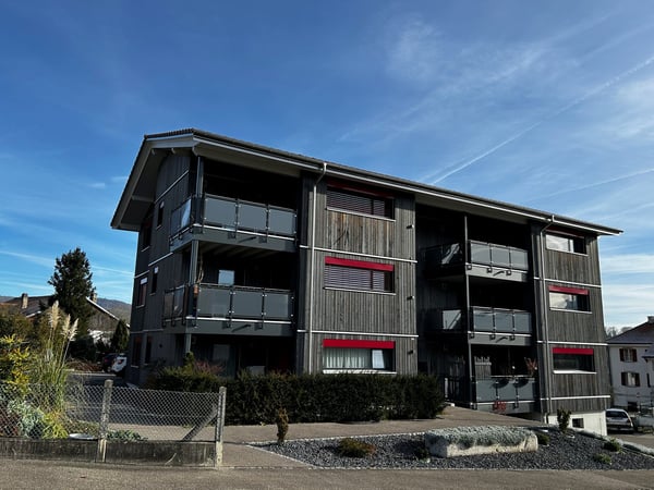 Appartement moderne et lumineux de 1.5 pièces avec terrasse à Boécourt 1