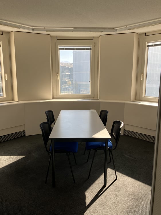 Local Commercial de 1 pièces à Ecublens Lausanne 4