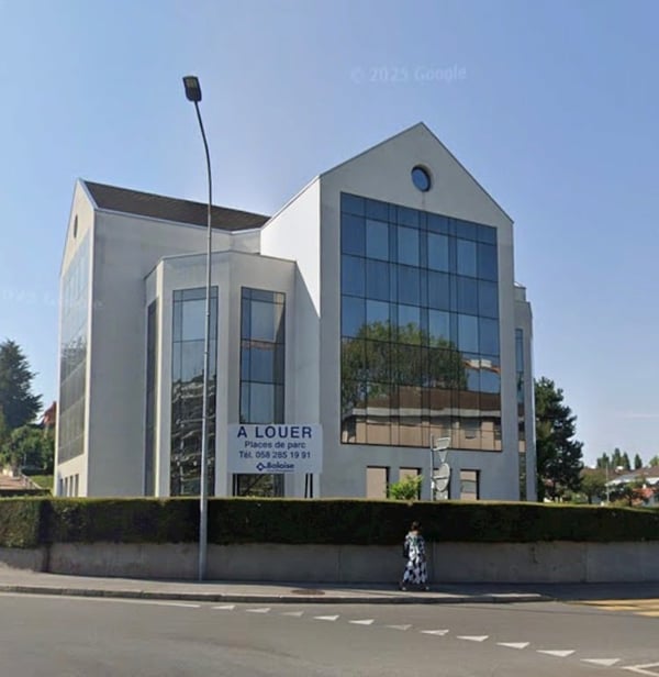 Local Commercial de 1 pièces à Ecublens Lausanne 1