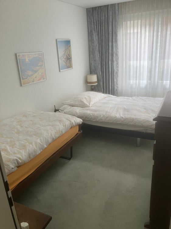 Exklusive 1.5-Zimmer-Wohnung am Bielersee 12