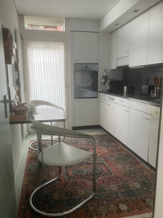 Exklusive 1.5-Zimmer-Wohnung am Bielersee 8