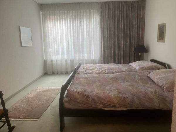 Exklusive 1.5-Zimmer-Wohnung am Bielersee 11