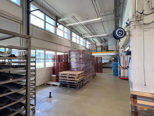 4’340 m2 in Brüttisellen - Industrieobjekt mit Warenlift und direkter Anlieferung 16