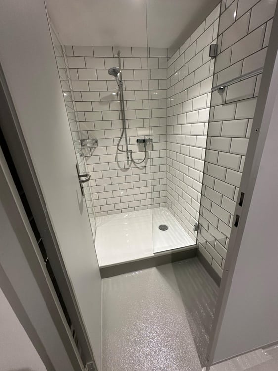 Grosszügige Büro- und Atelierräume im historischen Altbau am Uferweg direkt an der Aare 7