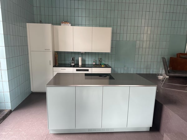 Grosszügige Büro- und Atelierräume im historischen Altbau am Uferweg direkt an der Aare 3