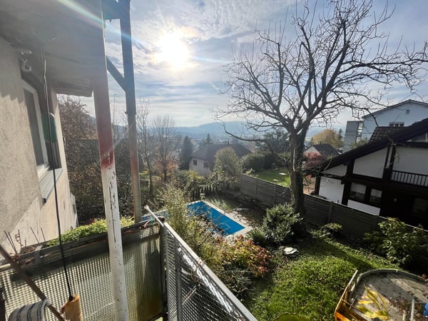 Traumhafte Immobilie mit zwei separaten 3.5 - und 4 - Zimmer-Wohnungen – Ideal als Generationenhaus! 3