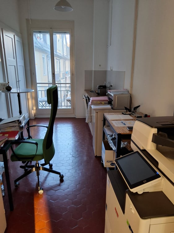 Repräsentative 1-Zimmer-Büroräume an der Bellerivestrasse 9