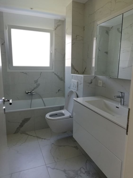 Appartement moderne de 1.5 pièces avec balcon et terrasse à Sion 13