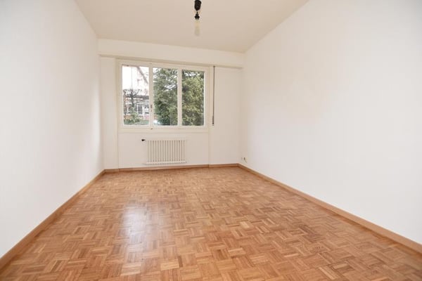 Magnifque studio au cœur de Neuchâtel 3