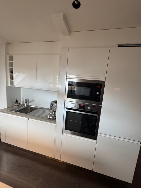 1 pièces appartement à Lausanne, sous gare, vue sur lac 11