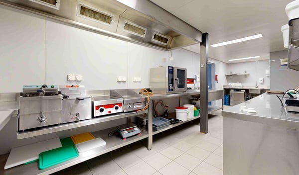 Mit oder ohni Löie - äs Grundstück mit riesigem Potenzial im Härze vom Ämmitau 18