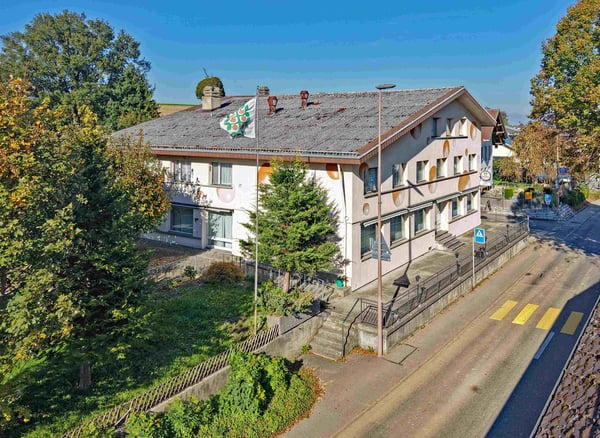 Mit oder ohni Löie - äs Grundstück mit riesigem Potenzial im Härze vom Ämmitau 3