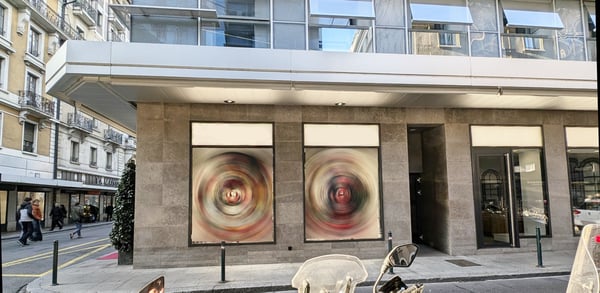 A louer: Genève Mont-Blanc - Superbe Arcade d'angle, 7 vitrines, 2 entrées clients 9