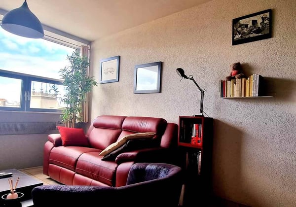 Helle, vollmöblierte 3-Zimmer-Wohnung im Herzen von Genf