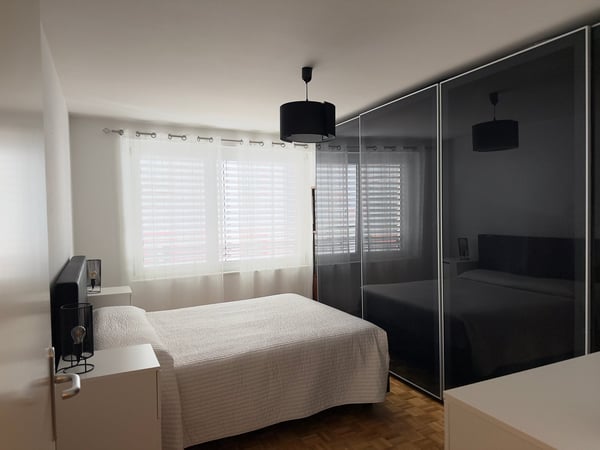 ✨ Rare à Lausanne : spacieux 1.5 pièces avec vue lac 14