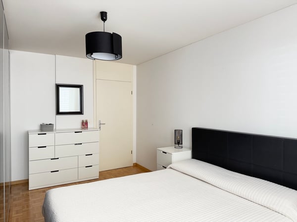 ✨ Rare à Lausanne : spacieux 1.5 pièces avec vue lac 15