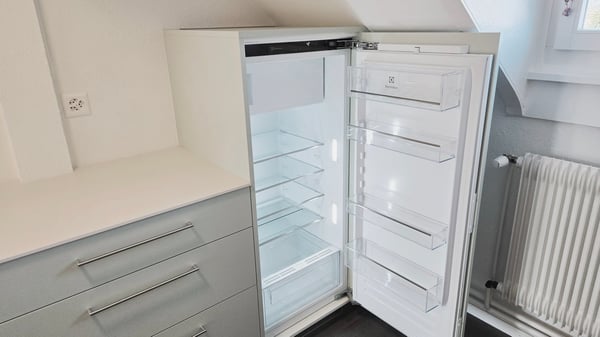 Total sanierte 1.5-Zimmer-Dachwohnung mit Fernblick auf Stadt und Berge in Bern-Kirchenfeld 17