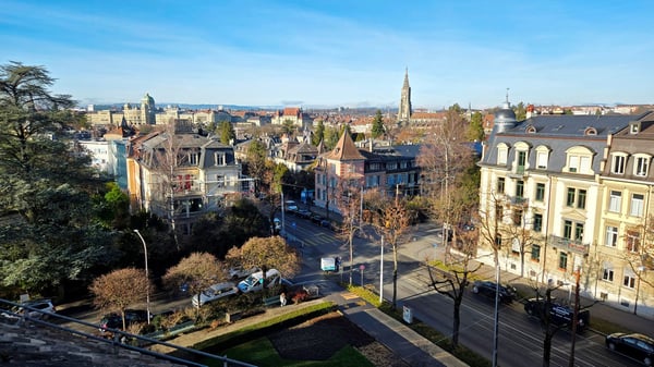 Total sanierte 1.5-Zimmer-Dachwohnung mit Fernblick auf Stadt und Berge in Bern-Kirchenfeld 29