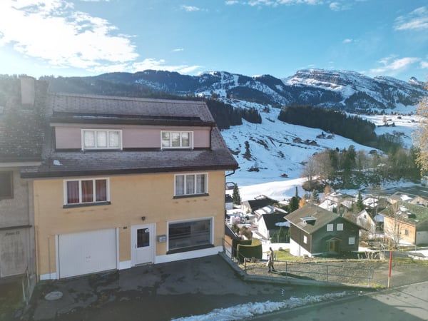 «ZENTRAL MIT UMBAUMÖGLICHKEIT GUTE RENDITE» 3