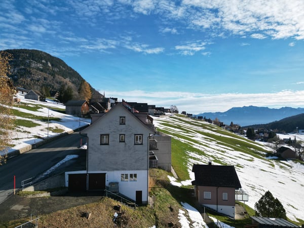 «ZENTRAL MIT UMBAUMÖGLICHKEIT GUTE RENDITE» 4
