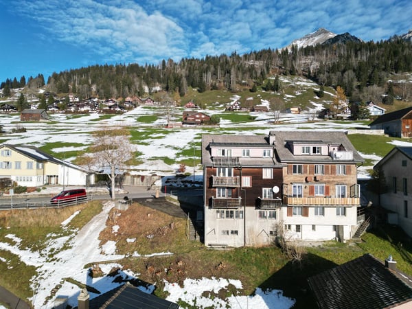 «ZENTRAL MIT UMBAUMÖGLICHKEIT GUTE RENDITE» 5