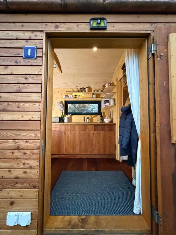 Charmantes Tinyhome auf Rädern in Wetzikon 7