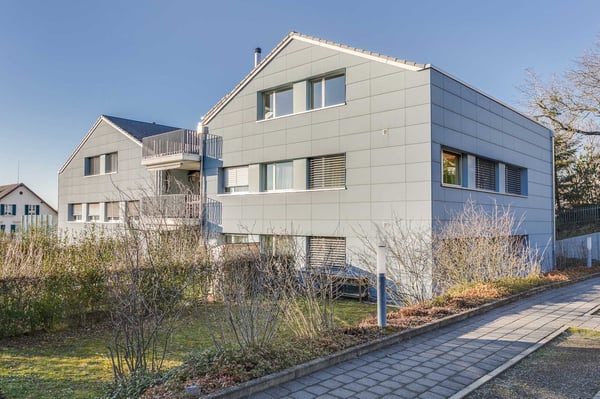 Schöne Attikawohnung an zentraler Lage in Hedingen 1