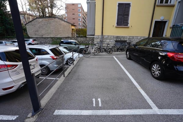 Appartamento di 1 locali 17 m² – Zona centrale accanto a Villa Saroli 6
