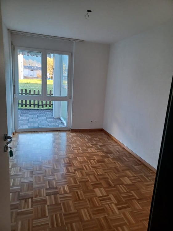 Spacieux appartement de 1.5 pièces avec terasse à Bassecourt 6
