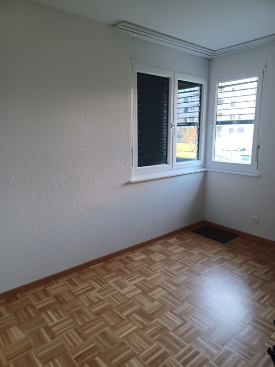 Spacieux appartement de 1.5 pièces avec terasse à Bassecourt 3