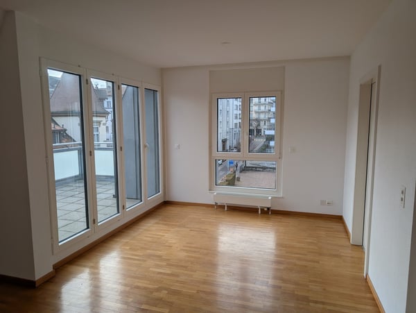 Au coeur de Fribourg, appartement spacieux 1.5 pièces avec terrasse 4